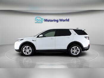 Used Land Rover Discovery Sport 2021 for sale - 75954238: Photo