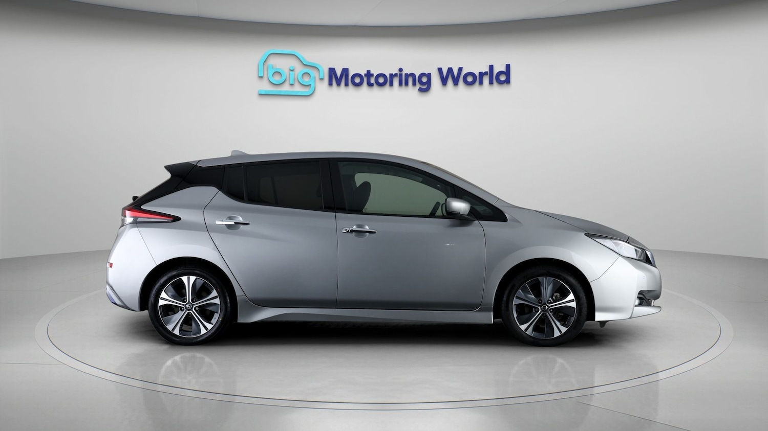 Used Nissan Leaf 2021 for sale - 77365649: Photo 8