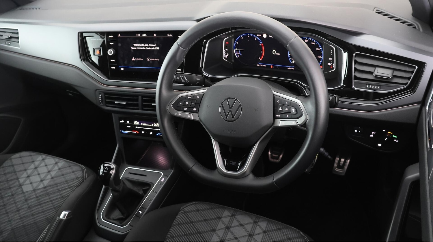 Used Volkswagen Polo 2023 for sale - 76572125: Photo 10