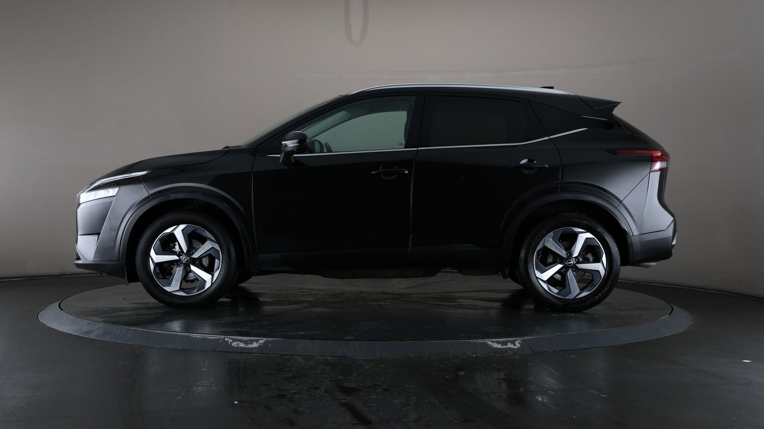 Used Nissan Qashqai for sale - 76811147: Photo 31