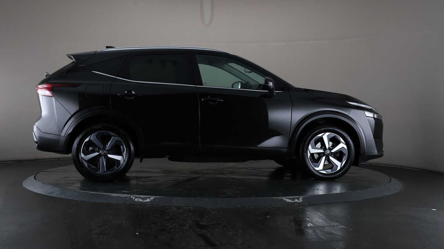 Used Nissan Qashqai for sale - 76811147: Photo 55