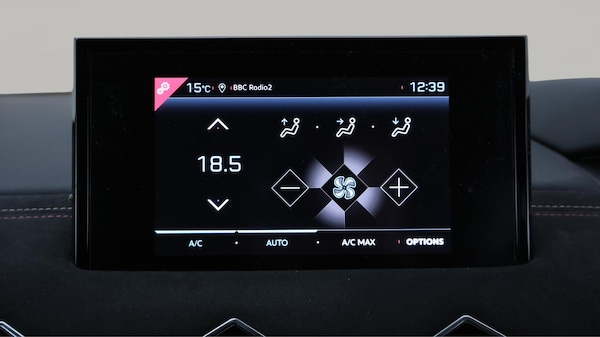 Used DS Automobiles DS 3 Crossback 2022 for sale - 76179607: Photo 11