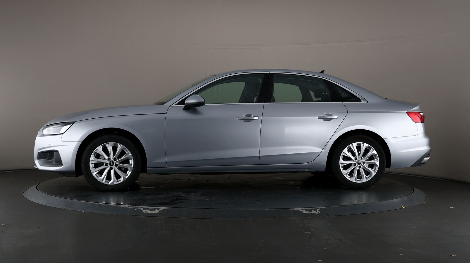 Used Audi A4 for sale - 76809824: Photo 30