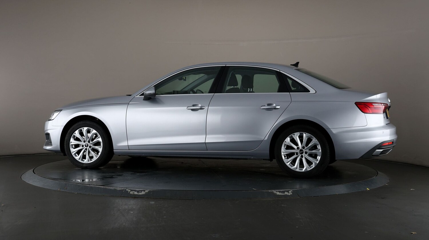 Used Audi A4 for sale - 76809824: Photo 69