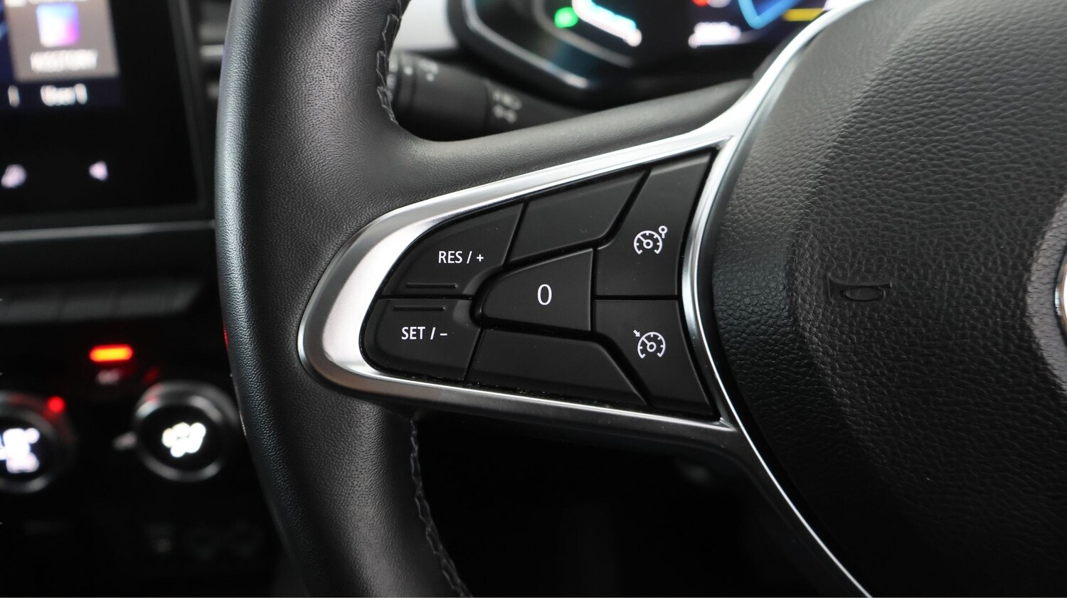 Used Renault Captur 2022 for sale - 78212076: Photo 19