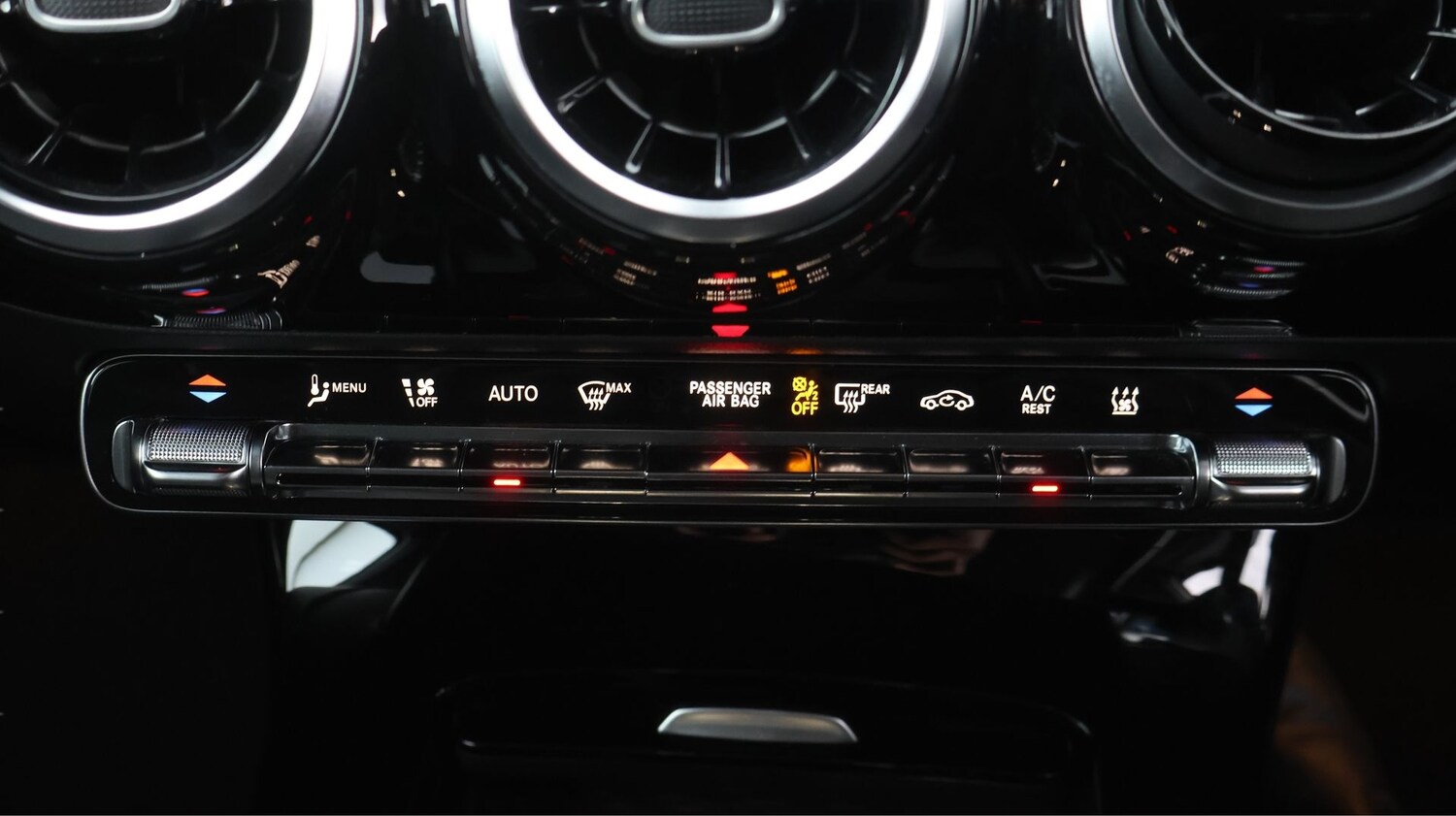 Used Mercedes-Benz A-Class for sale - 77784836: Photo 12