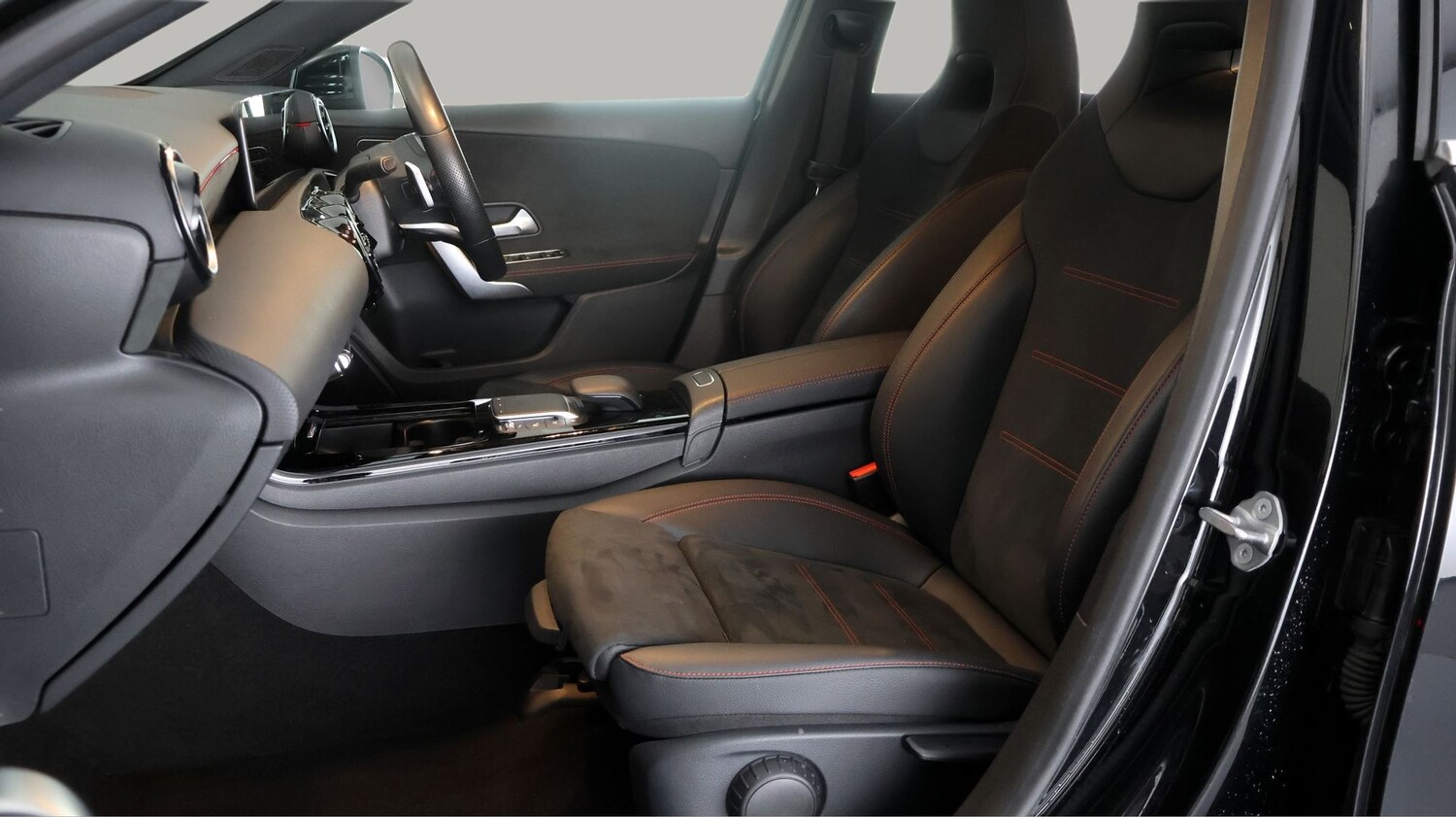 Used Mercedes-Benz A-Class for sale - 77784836: Photo 14