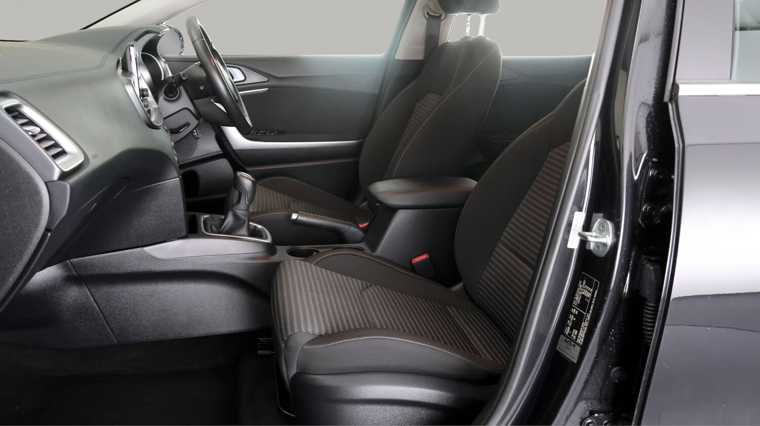 Used Kia XCeed 2023 for sale - 77935906: Photo 13