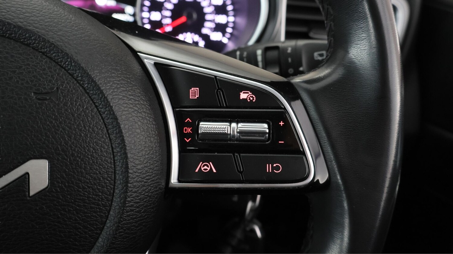 Used Kia XCeed 2023 for sale - 77935906: Photo 22