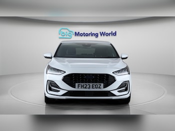 Used Ford Focus 2023 for sale - 76214654: Photo 3
