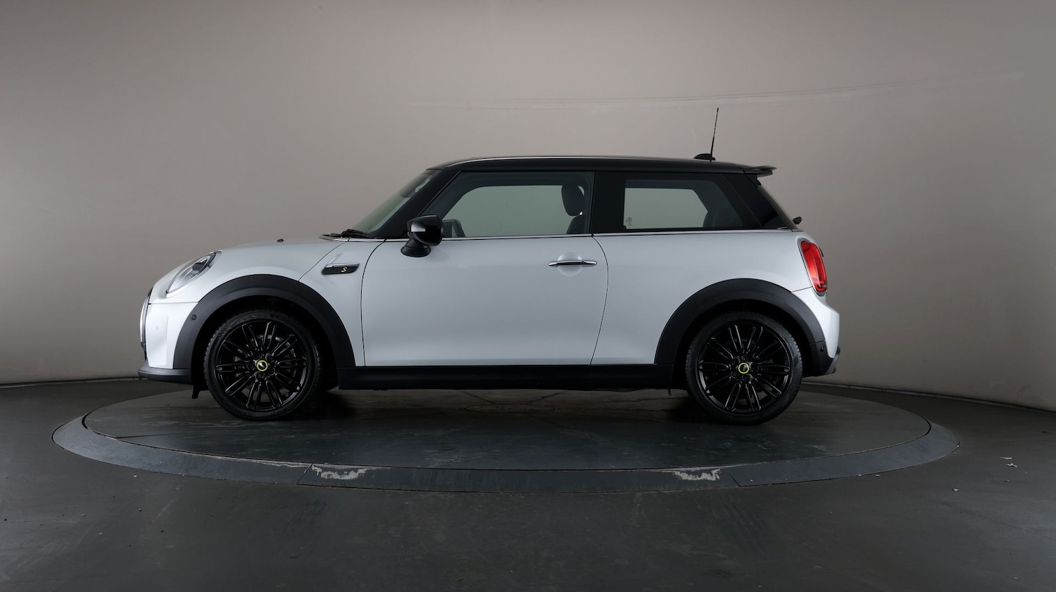 Used MINI Hatch 2021 for sale - 76809914: Photo 30