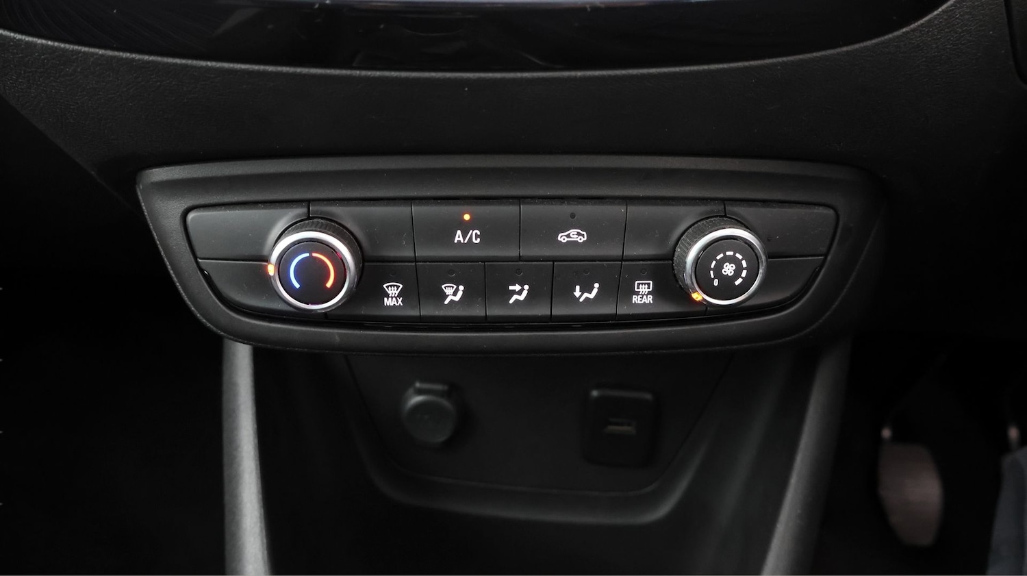 Used Vauxhall Crossland X 2019 for sale - 78210104: Photo 11