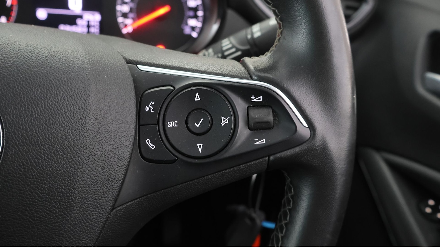 Used Vauxhall Crossland X 2019 for sale - 78210104: Photo 19