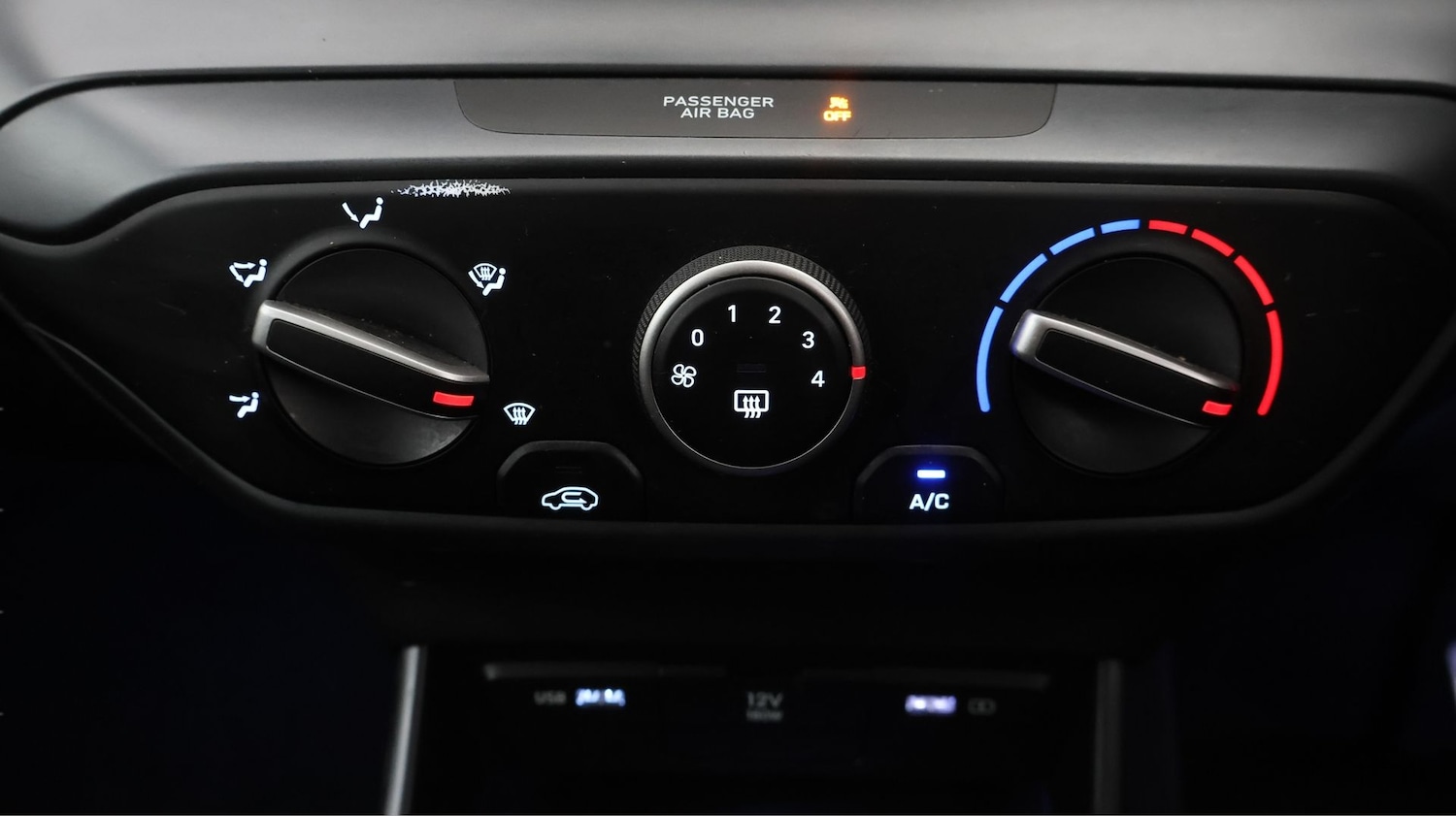 Used Hyundai BAYON 2023 for sale - 77734893: Photo 11