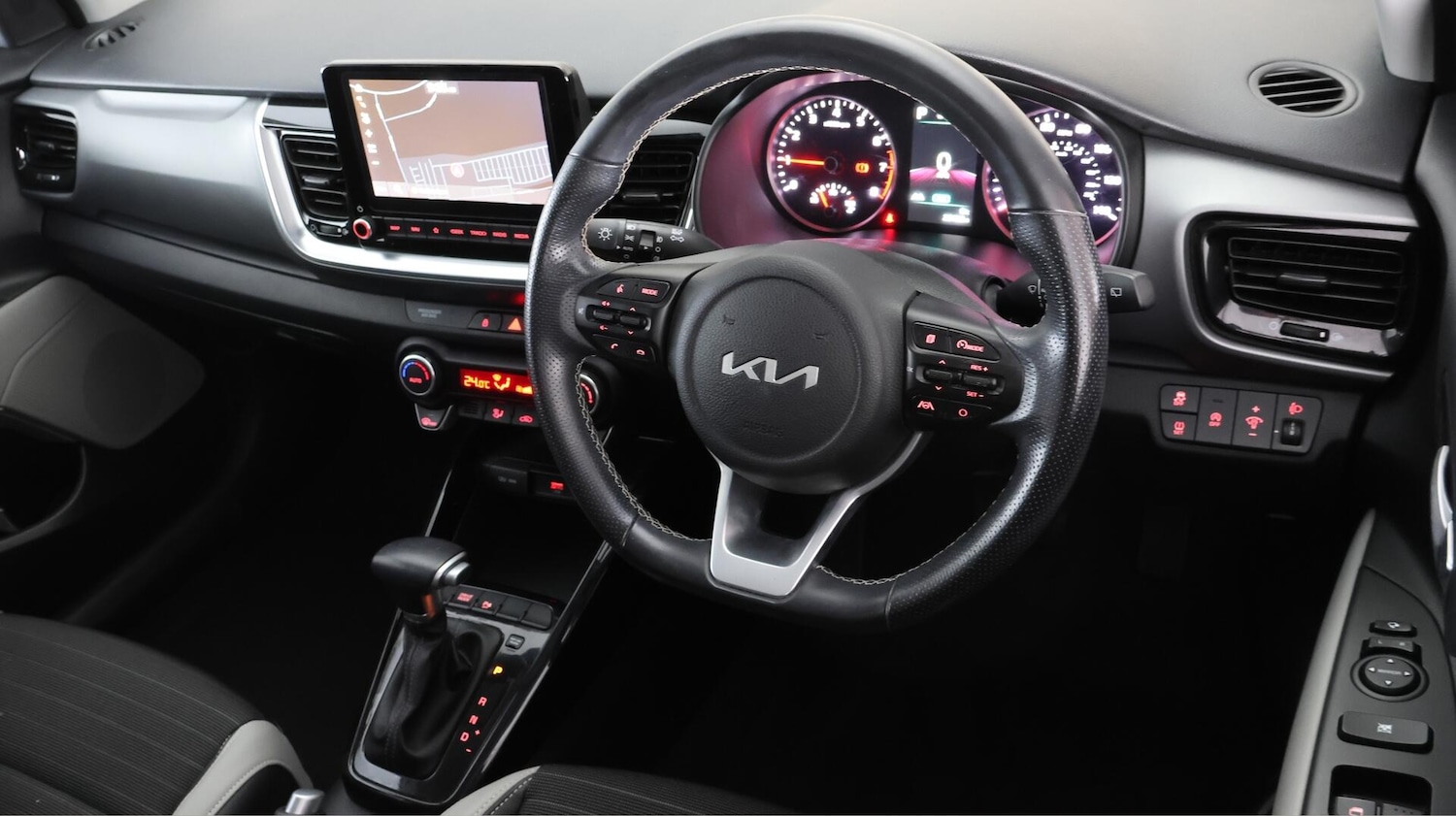 Used Kia Stonic 2021 for sale - 76752515: Photo 10