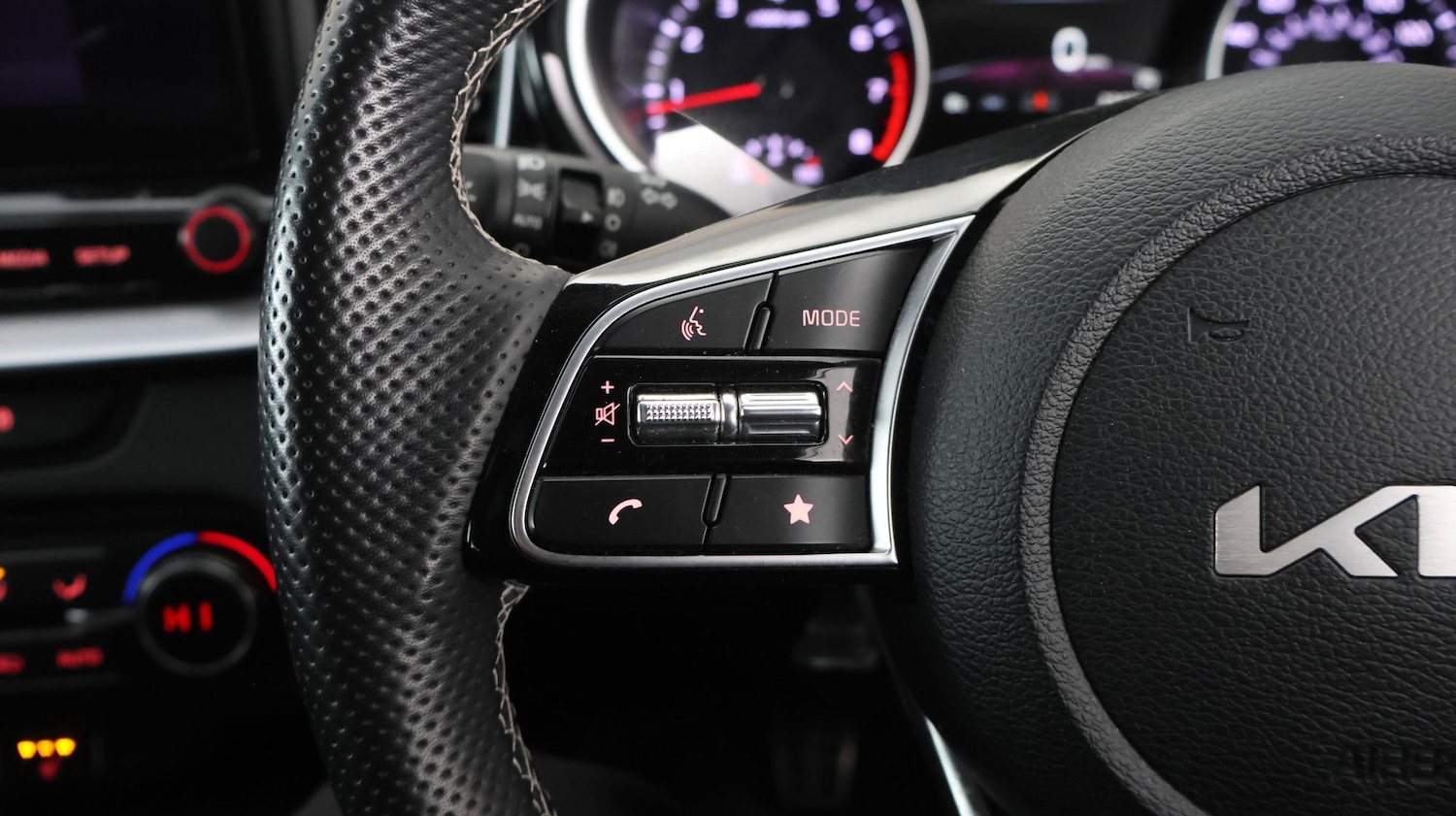 Used Kia Pro Ceed for sale - 77783021: Photo 24