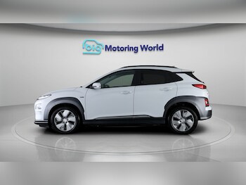 Used Hyundai KONA 2020 for sale - 78480901: Photo