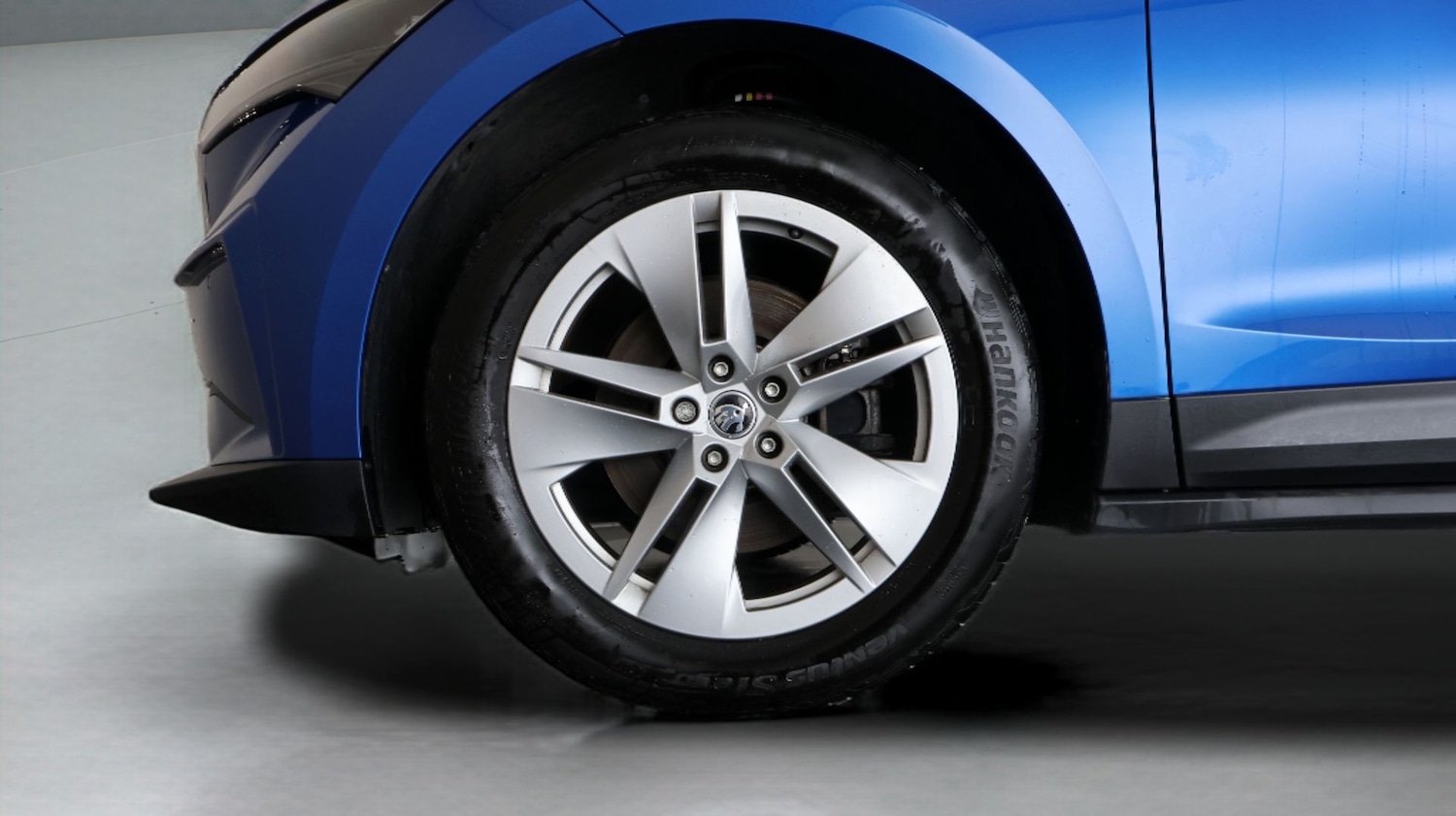 Used Skoda Enyaq 2022 for sale - 77342856: Photo 17