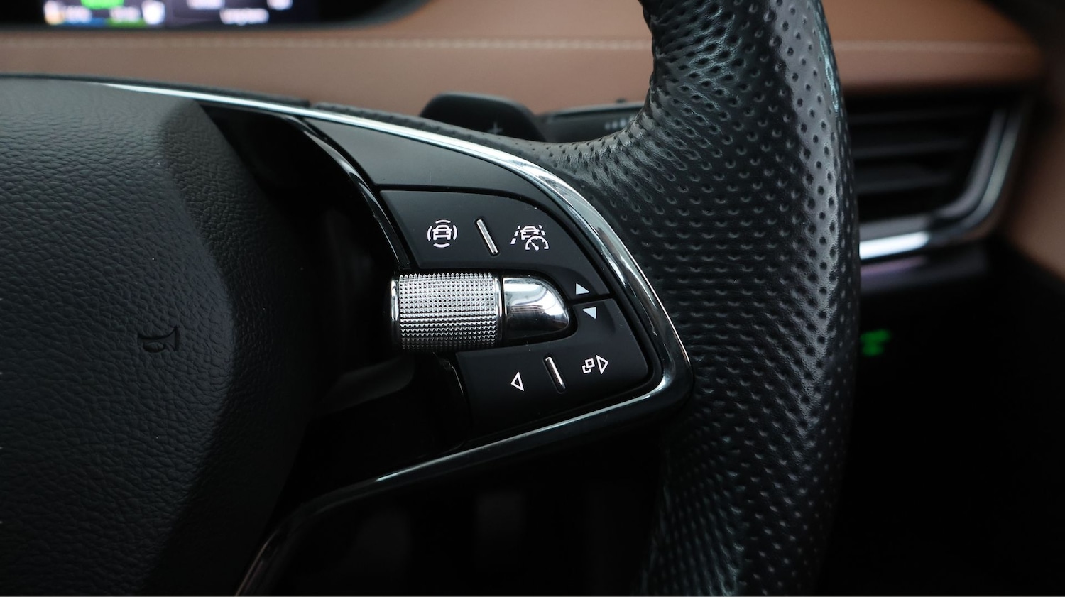 Used Skoda Enyaq 2022 for sale - 77342856: Photo 21