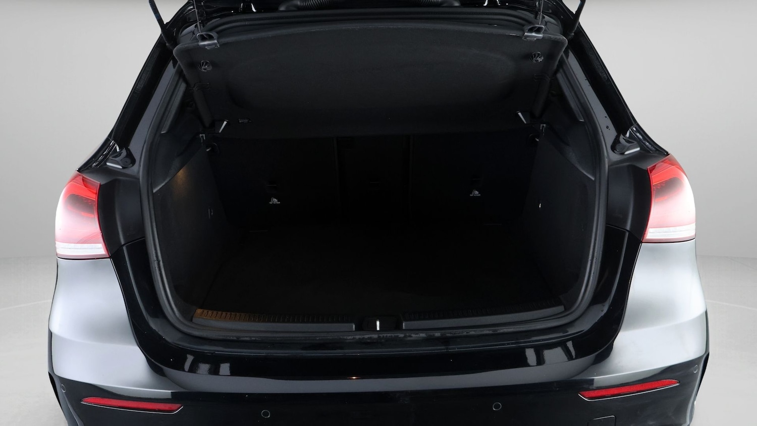 Used Mercedes-Benz A-Class 2020 for sale - 77460458: Photo 17