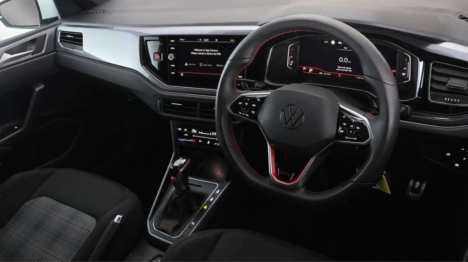 Used Volkswagen Polo for sale - 77490986: Photo 9