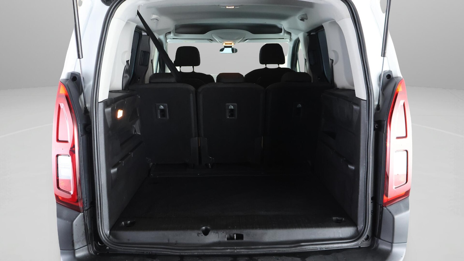 Used Citroen Berlingo 2019 for sale - 76597367: Photo 18