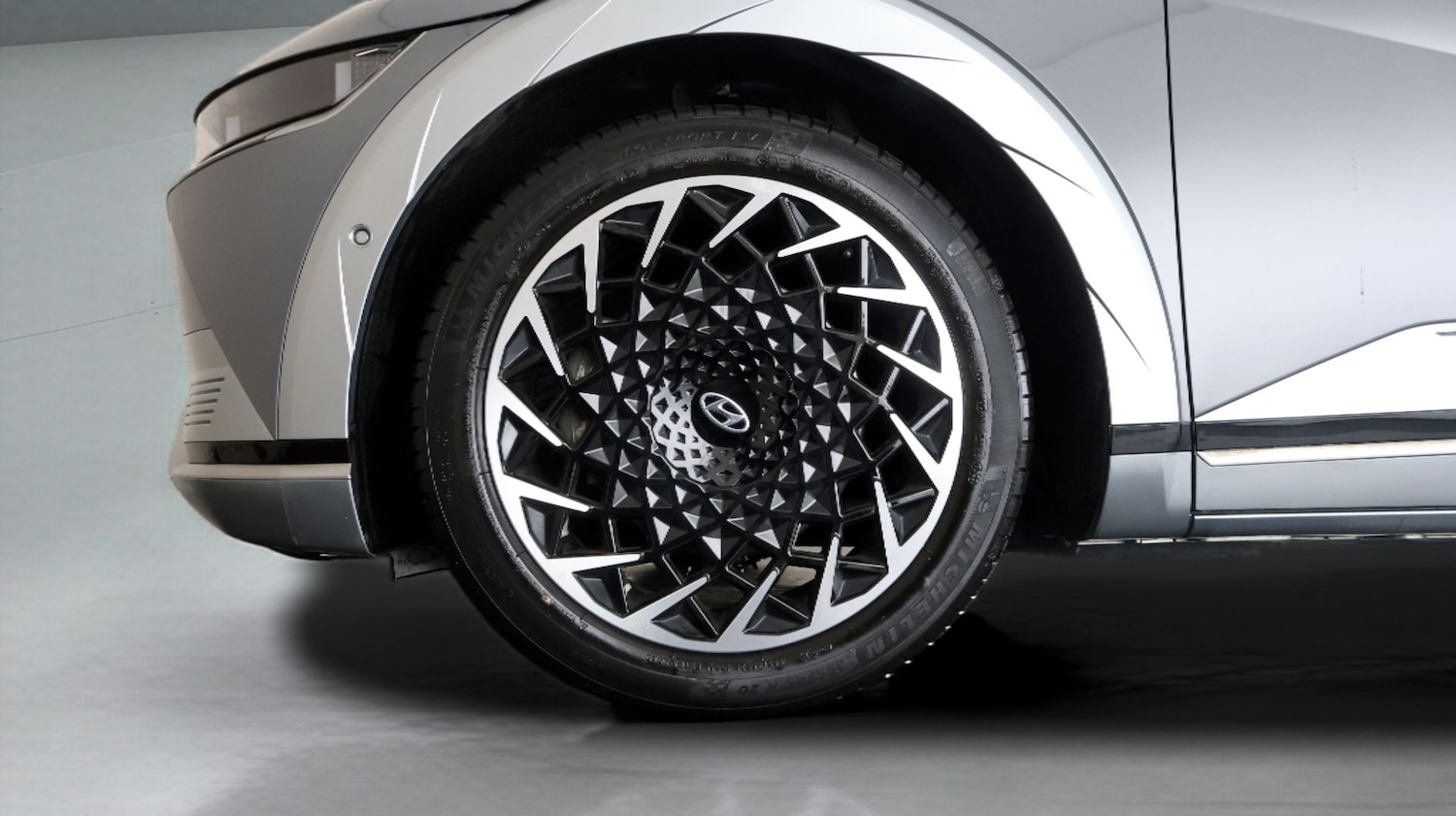 Used Hyundai IONIQ 5 2023 for sale - 77436253: Photo 18