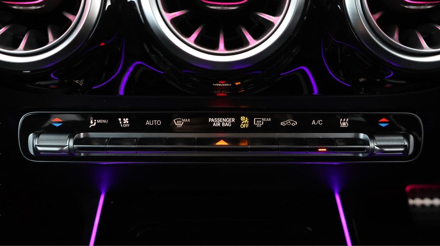 Used Mercedes-Benz EQA 2021 for sale - 76666967: Photo 13