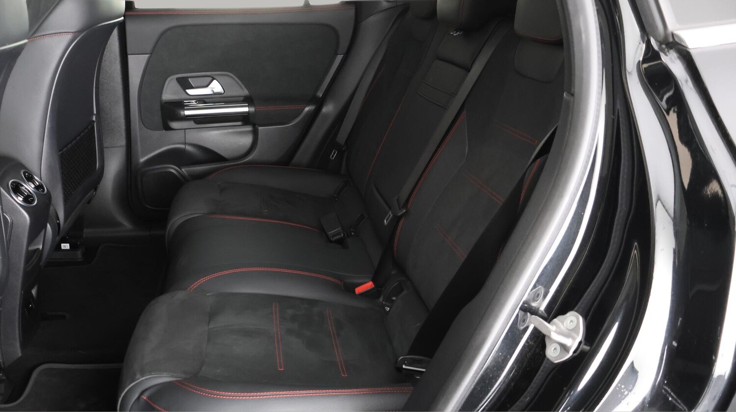 Used Mercedes-Benz EQA 2021 for sale - 76666967: Photo 17