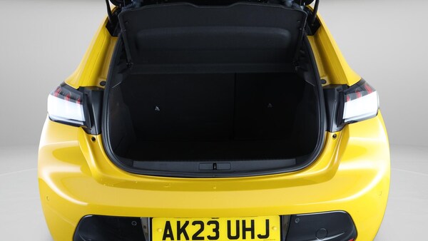 Used Peugeot 208 2023 for sale - 76295699: Photo 18