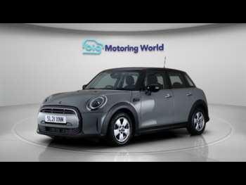 Used MINI Hatch 2021 for sale - 74750888: Photo