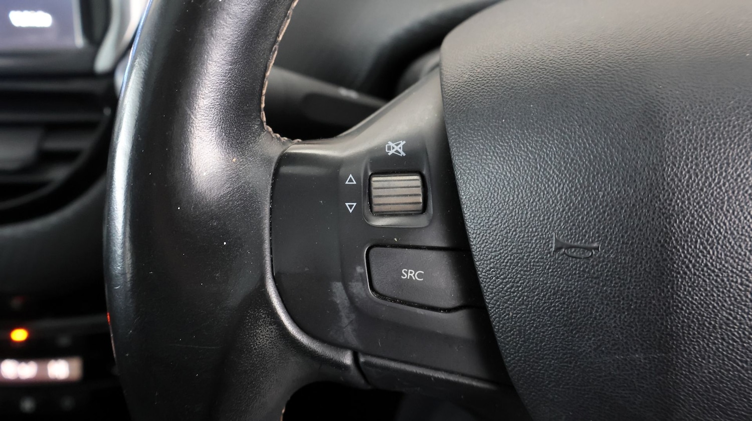 Used Peugeot 208 2019 for sale - 78016043: Photo 25