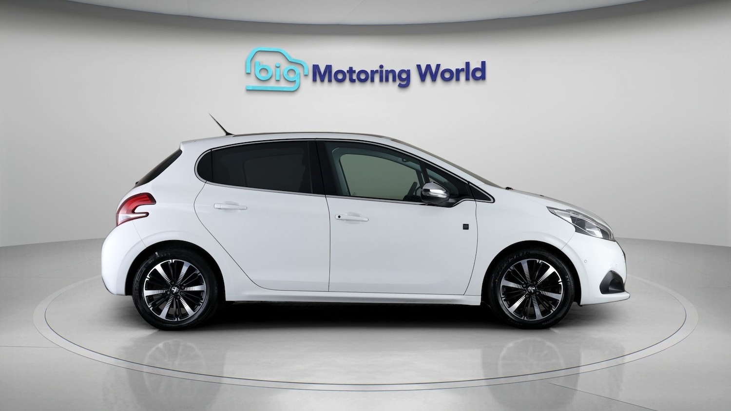 Used Peugeot 208 2019 for sale - 78016043: Photo 8
