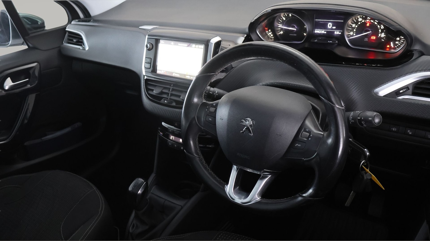 Used Peugeot 208 2019 for sale - 78016043: Photo 9