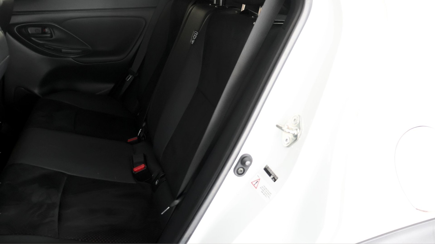 Used Toyota Yaris Cross 2024 for sale - 78073379: Photo 16