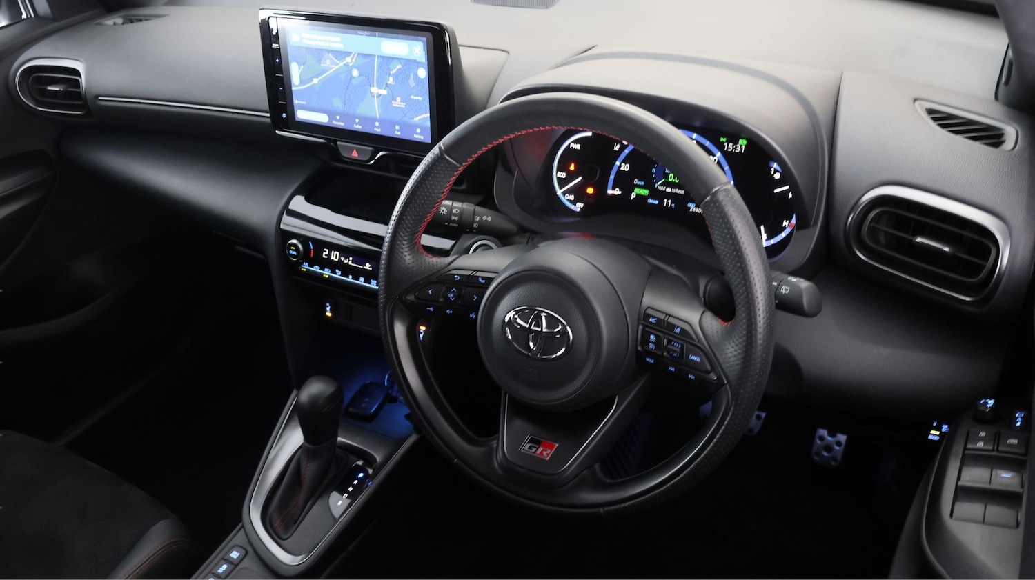 Used Toyota Yaris Cross 2024 for sale - 78073379: Photo 9