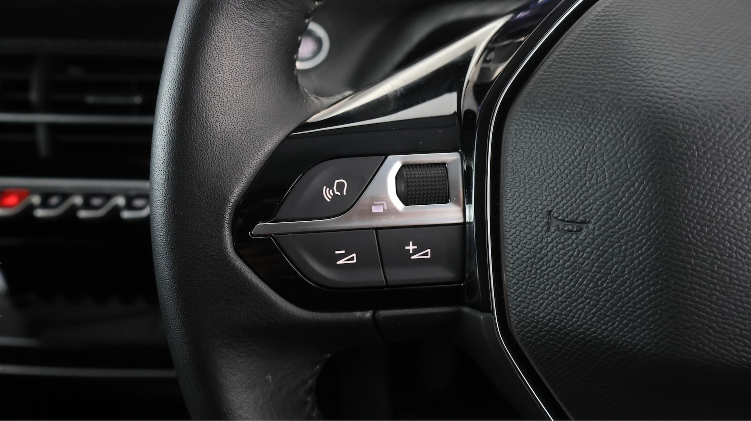 Used Peugeot 208 2022 for sale - 77460470: Photo 21