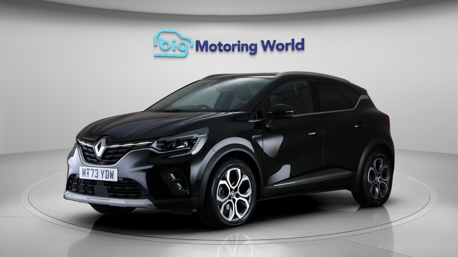 Used Renault Captur 2023 for sale - 76425223: Photo 4