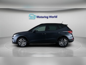 Used SEAT Arona 2023 for sale - 77854440: Photo