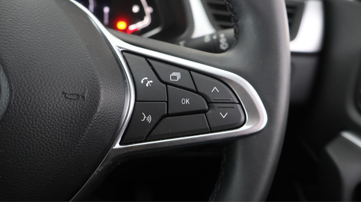 Used Renault Captur 2024 for sale - 77410796: Photo 21