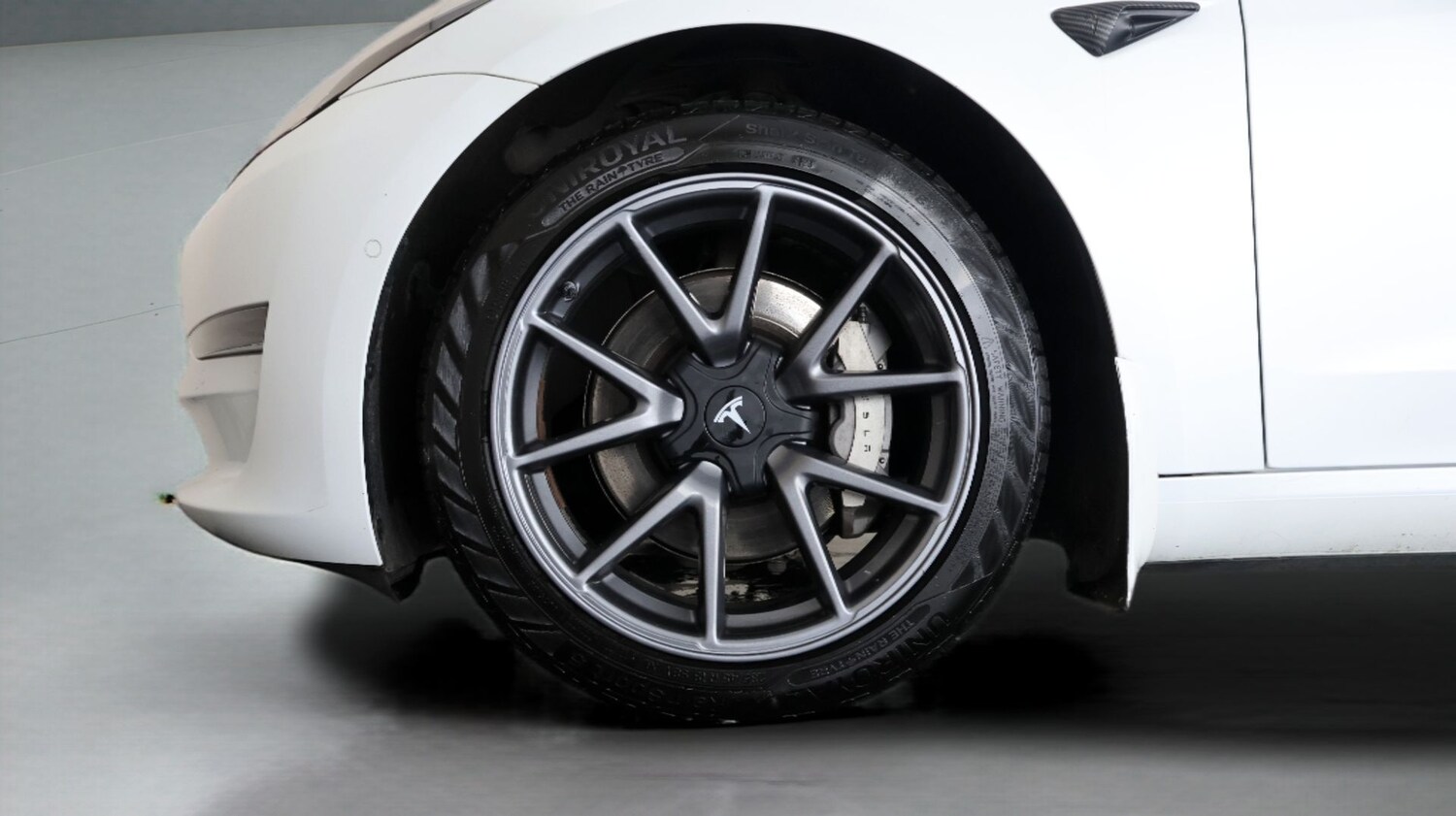 Used Tesla Model 3 2021 for sale - 77252540: Photo 18