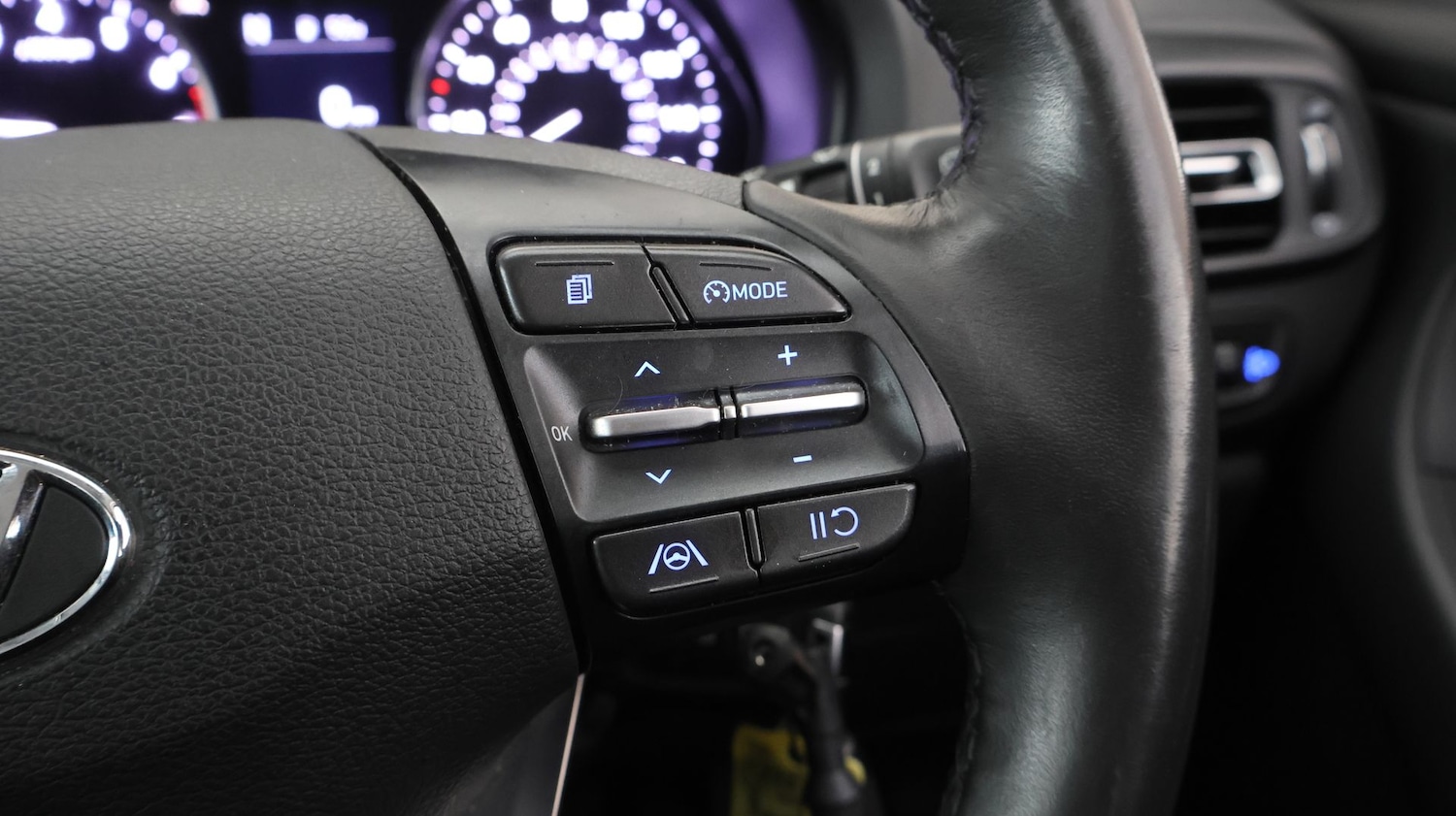 Used Hyundai i30 2022 for sale - 77298205: Photo 24