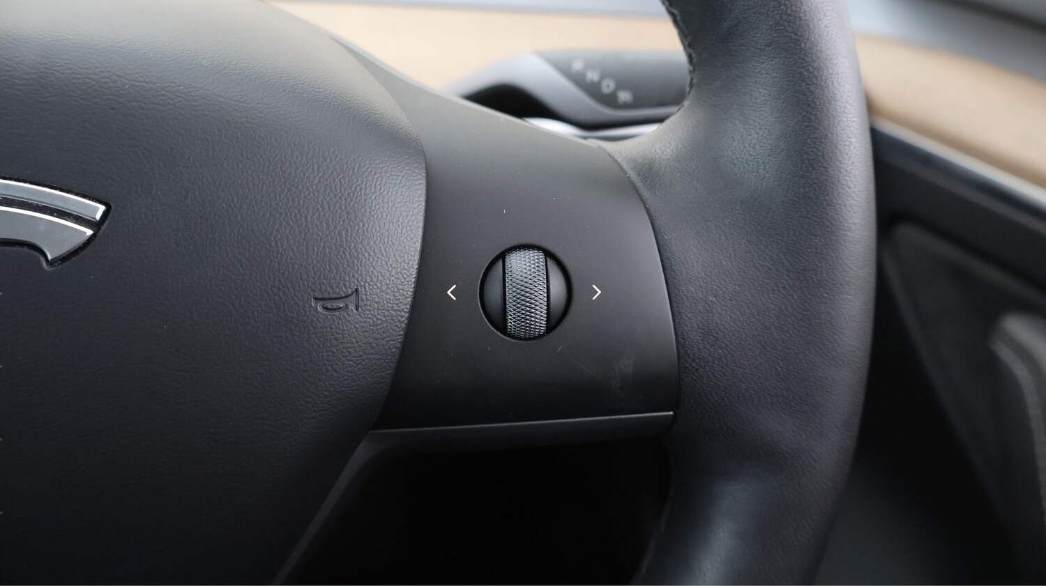 Used Tesla Model 3 for sale - 77357012: Photo 23