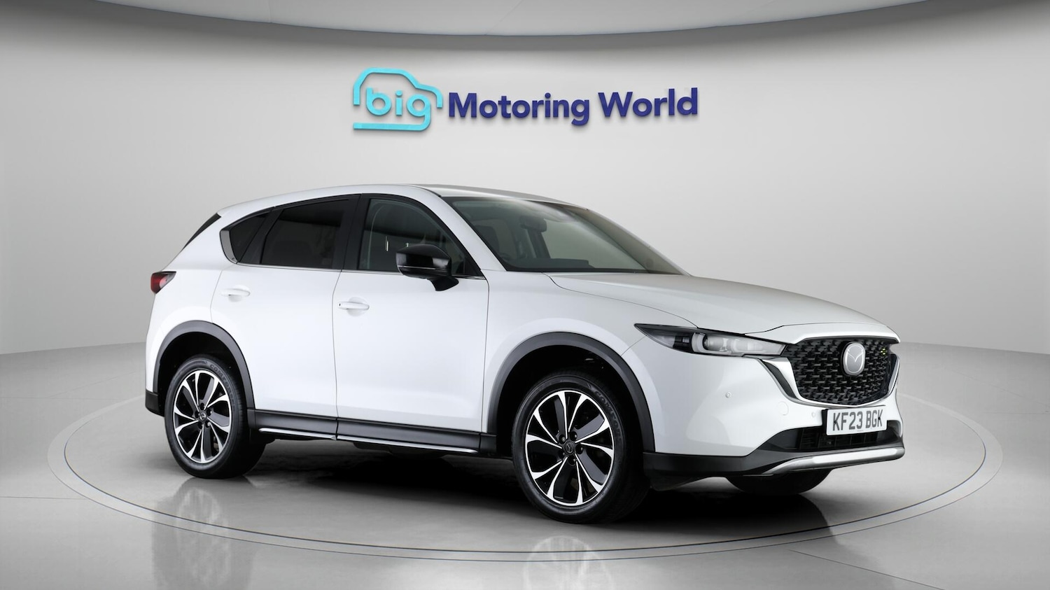 Used Mazda CX-5 2023 for sale - 76371111: Photo 2