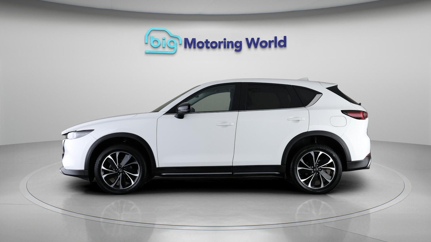 Used Mazda CX-5 2023 for sale - 76371111: Photo 5