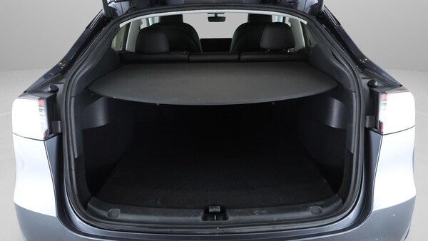 Used Tesla Model Y 2022 for sale - 76151118: Photo 16