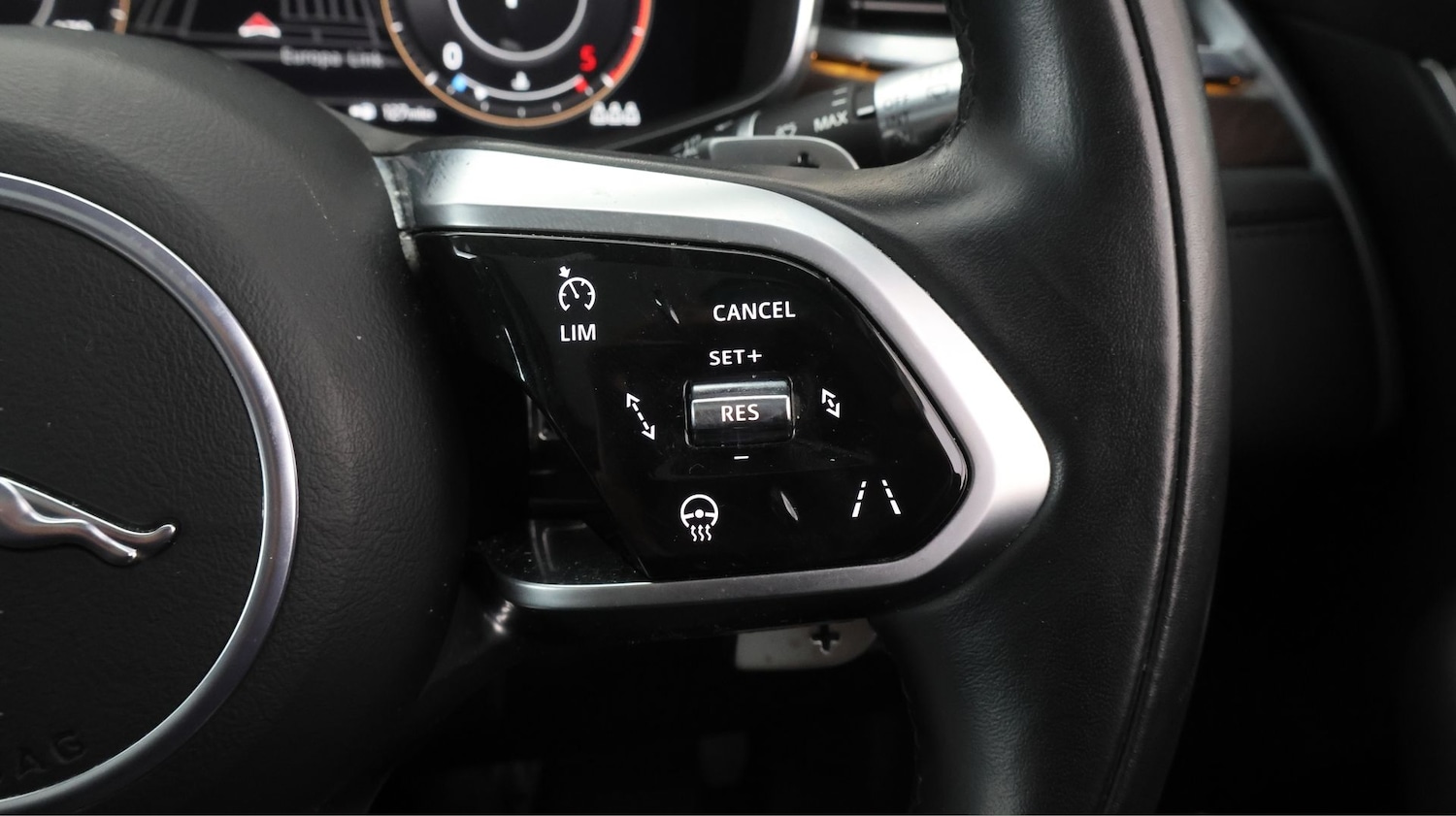 Used Jaguar F-Pace for sale - 77182005: Photo 23