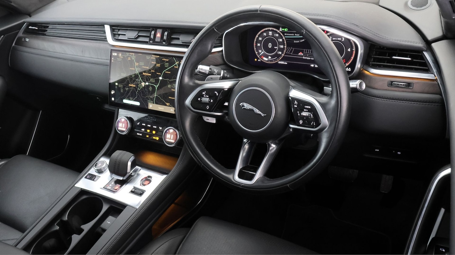 Used Jaguar F-Pace for sale - 77182005: Photo 9