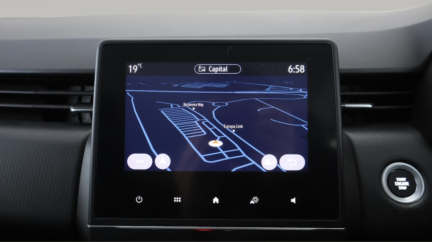 Used Renault Clio 2021 for sale - 76689595: Photo 12