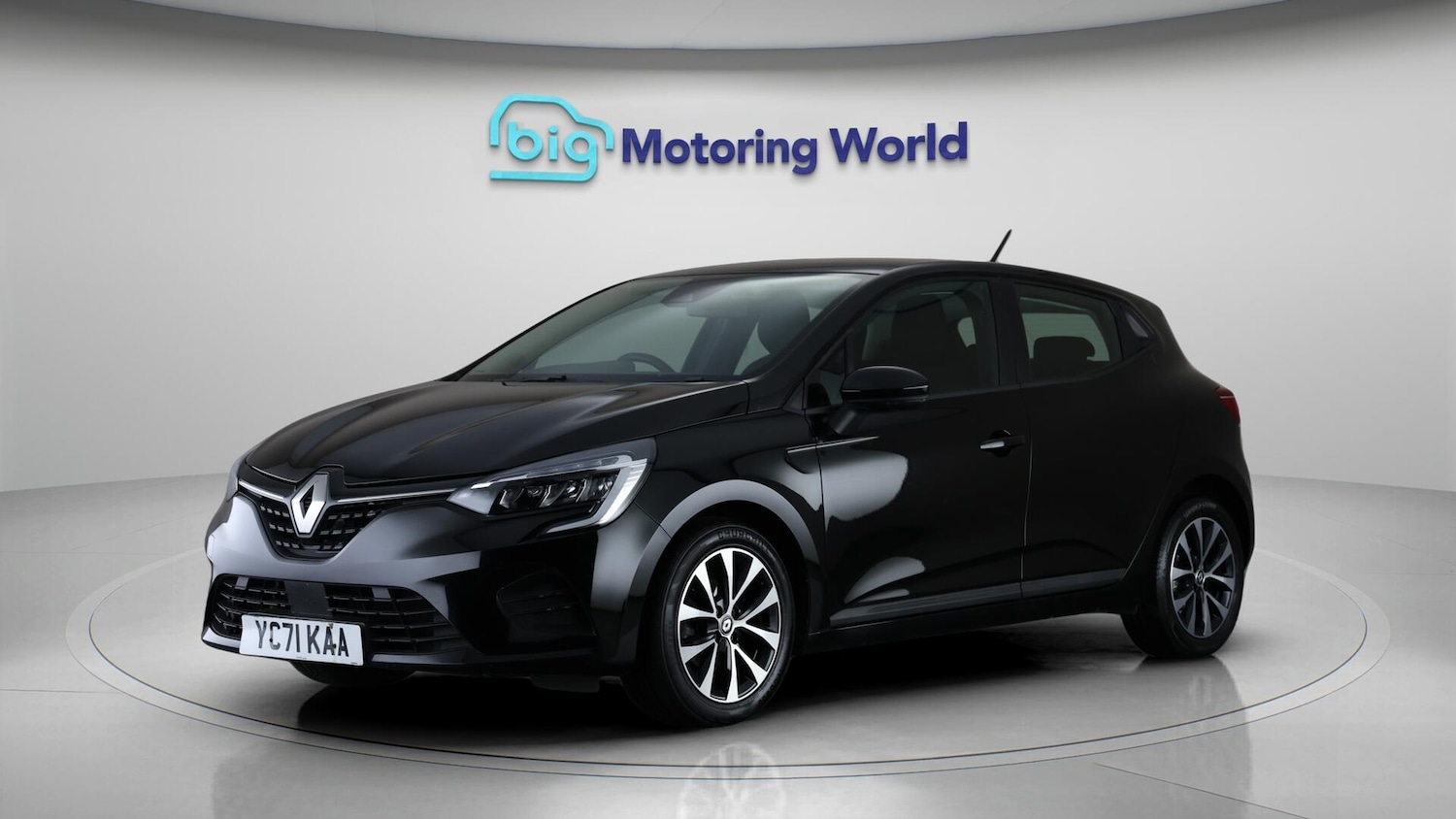 Used Renault Clio 2021 for sale - 76689595: Photo 4